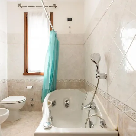 Ca' Du Ne By Interhome Daire Albenga